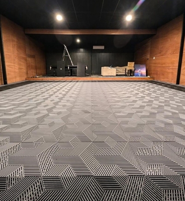 3 डी इंटरलॉकिंग vinyl मंजिल टाइलें गैरेज 0.7 इंच मोटी ASTM D2047