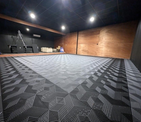 एंटी स्लिप हेवी ड्यूटी गैरेज टाइल 18 मिमी गैरेज फर्श प्लास्टिक टाइल