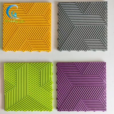 तापमान सीमा माइनस 22 से 248 फ़ारेनहाइट इंटरलॉकिंग गैरेज टाइल